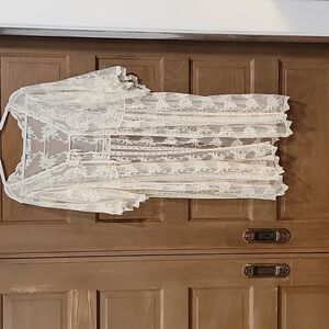 Chic Lace Women’s Jacket in Cream